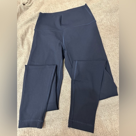 Lululemon Wunder Under Leggings - Picture 7 of 7